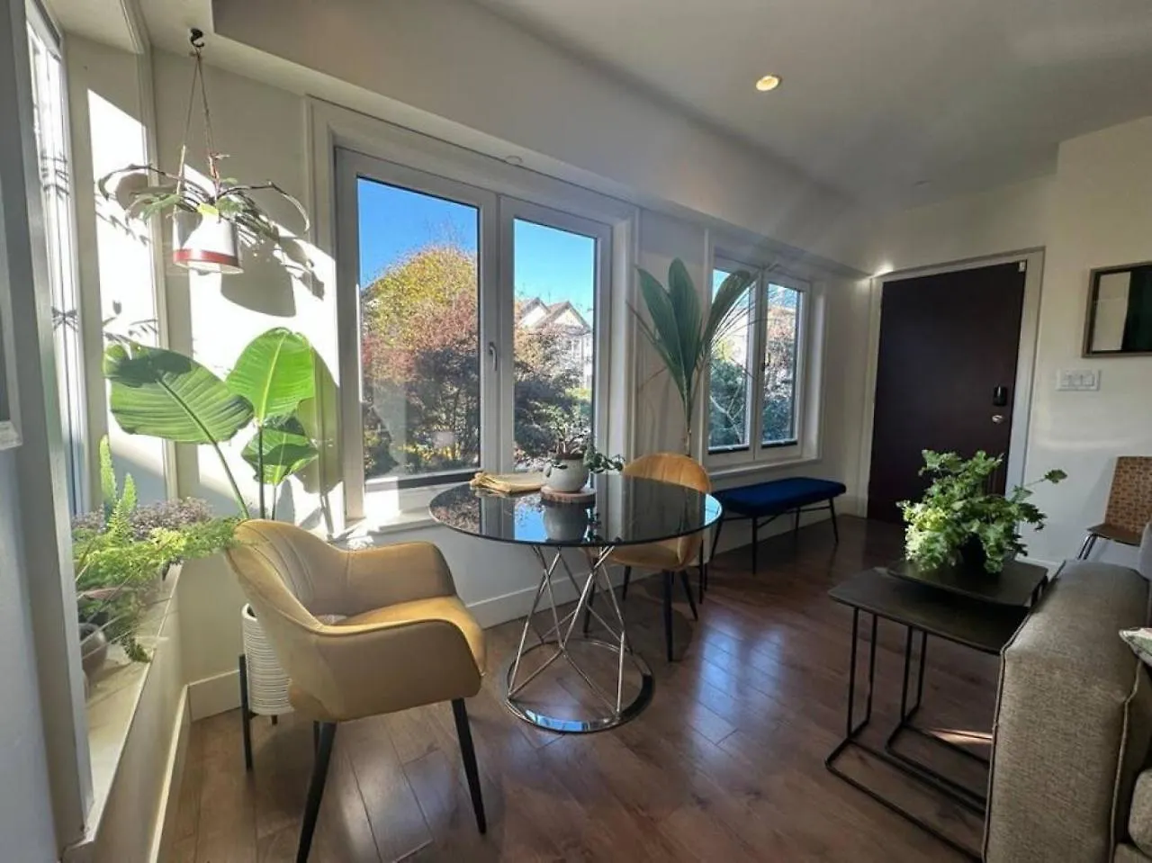 Apartment Mosaic Suite At The Inn On The Drive Vancouver Canada